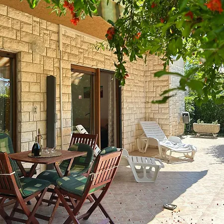 2 Bedroom Stunning In Appartement